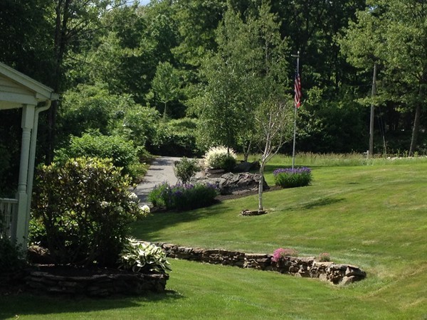 381 S Road Hampden, MA 01036 - Photo 5 of 28