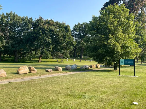 $1,525 | 18943 Greydale Avenue, Detroit, MI 48219