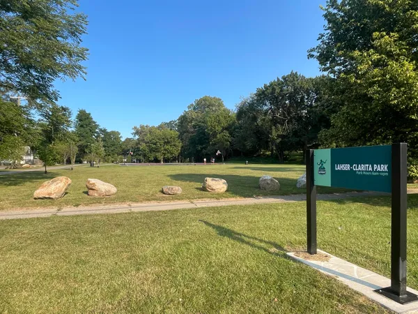 $1,525 | 18943 Greydale Avenue, Detroit, MI 48219