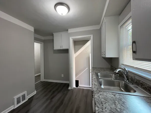 $1,525 | 18943 Greydale Avenue, Detroit, MI 48219