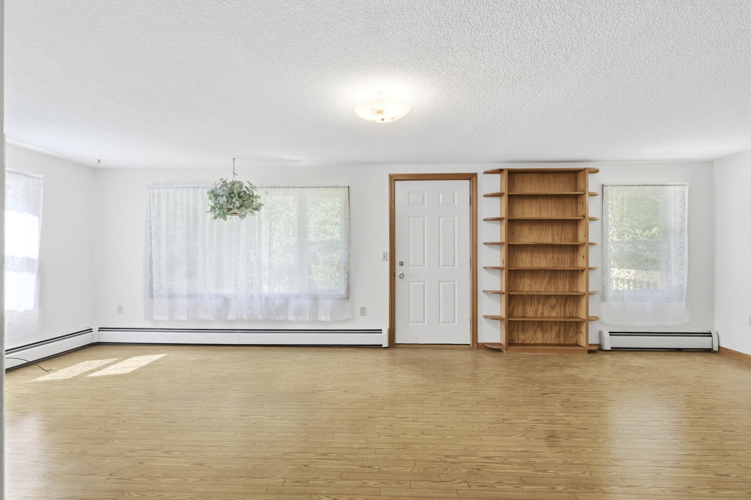 174 Davis Road Fairfield, ME 04937 - Photo 15 of 47 174_davis_ln-interior-18