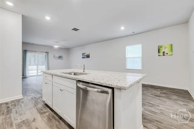 $2,900 | 108 Bottlebrush Drive, Bloomingdale, GA 31302