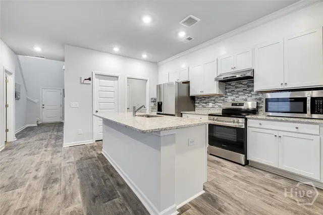 $2,900 | 108 Bottlebrush Drive, Bloomingdale, GA 31302