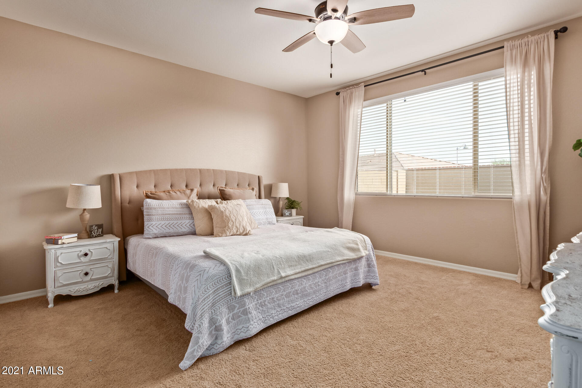 20933 West Almeria Road Buckeye, AZ 85396 - Photo 13 of 25 0014-14 - Almeria