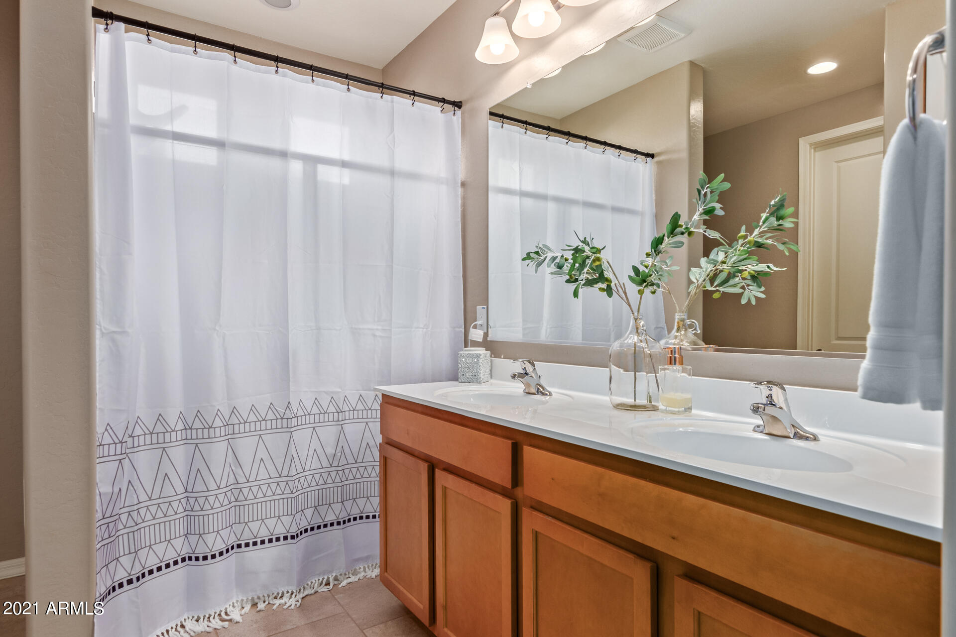 20933 West Almeria Road Buckeye, AZ 85396 - Photo 15 of 25 0016-16 - Almeria