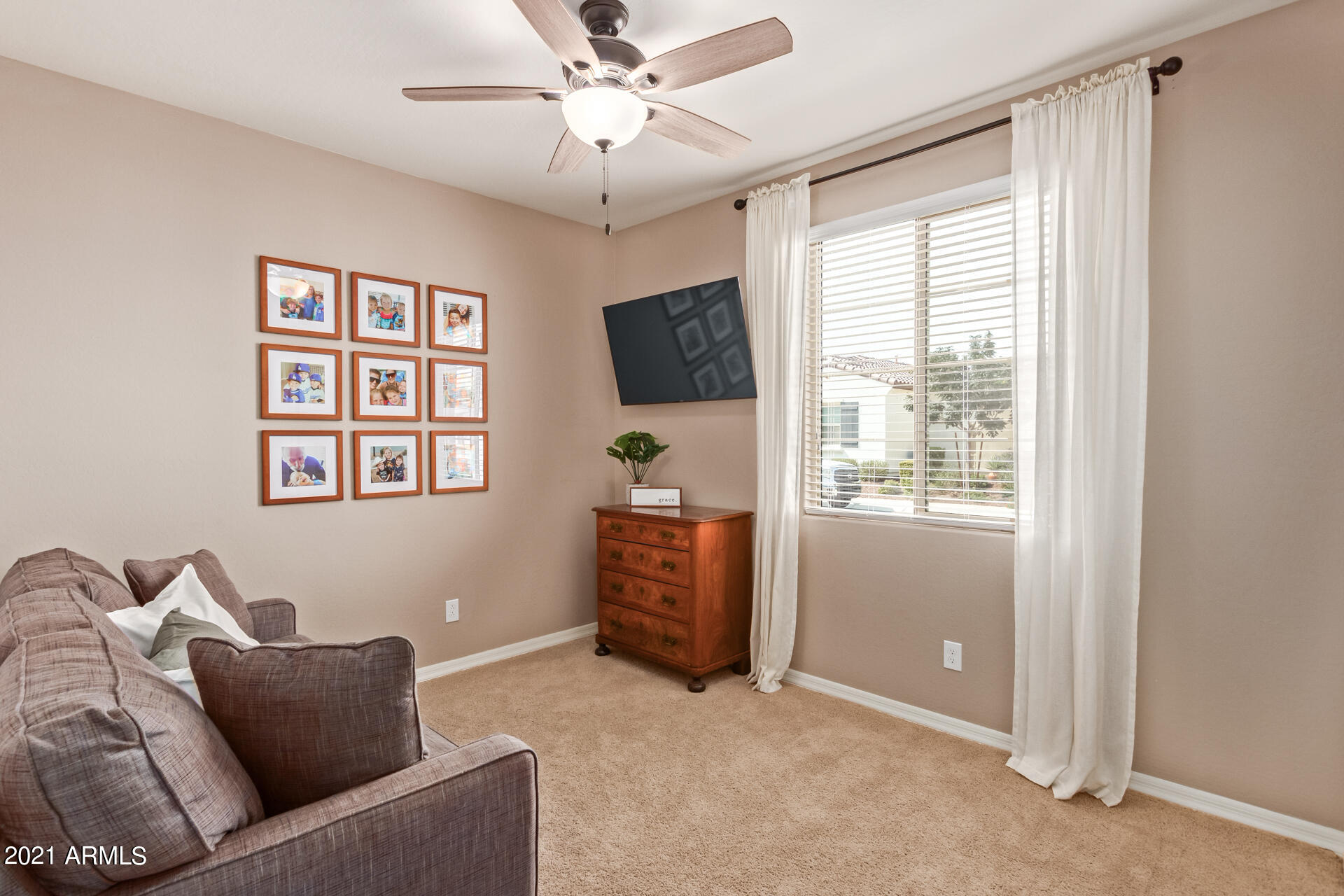 20933 West Almeria Road Buckeye, AZ 85396 - Photo 16 of 25 0017-17 - Almeria