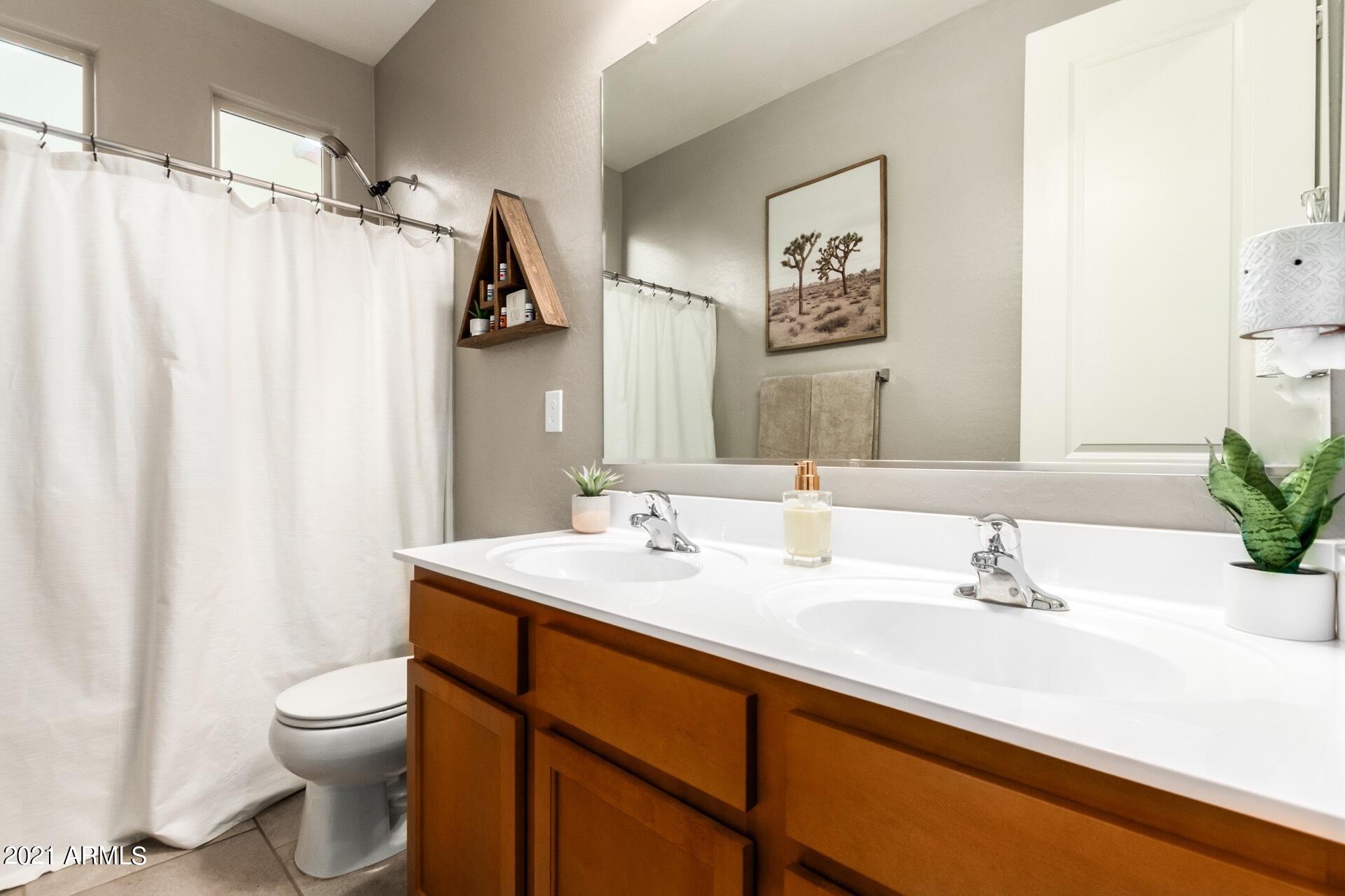 20933 West Almeria Road Buckeye, AZ 85396 - Photo 19 of 25 almeria bathroom