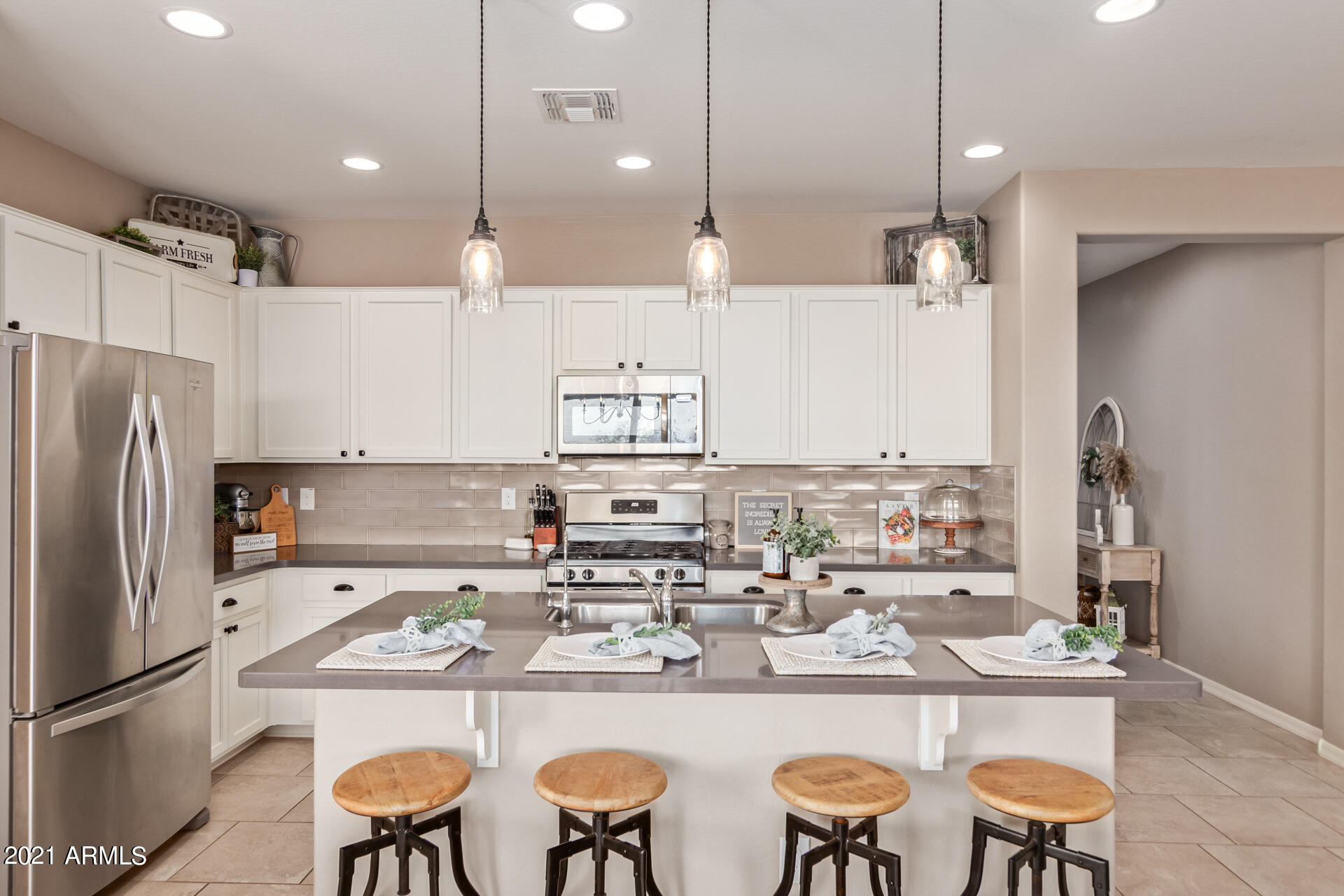 20933 West Almeria Road Buckeye, AZ 85396 - Photo 8 of 25 0008-8 - Almeria