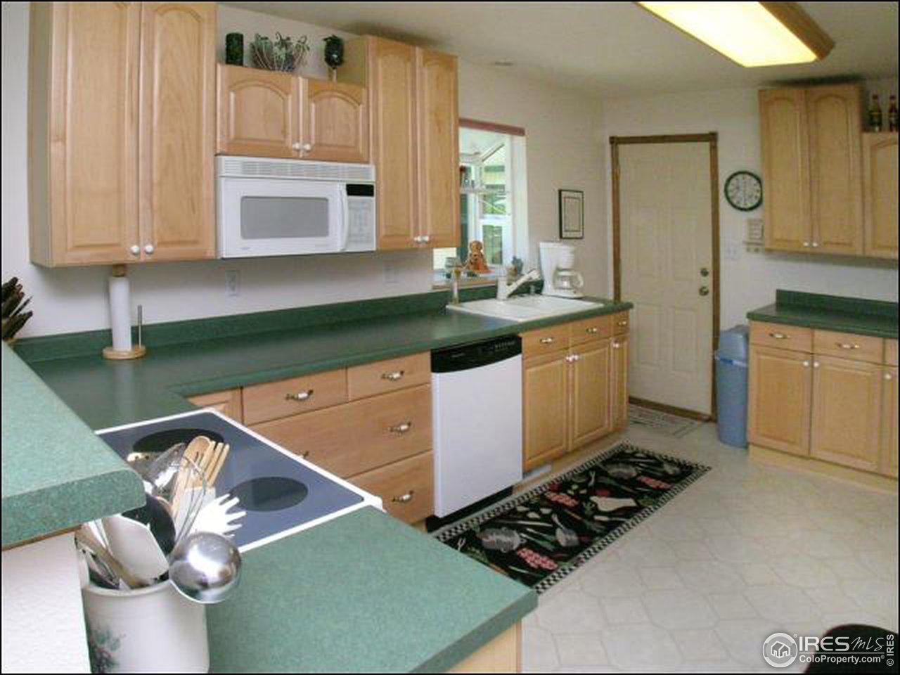 712 Kimball Road Fort Collins, CO 80521 - Photo 3 of 11 Gallery Image 3