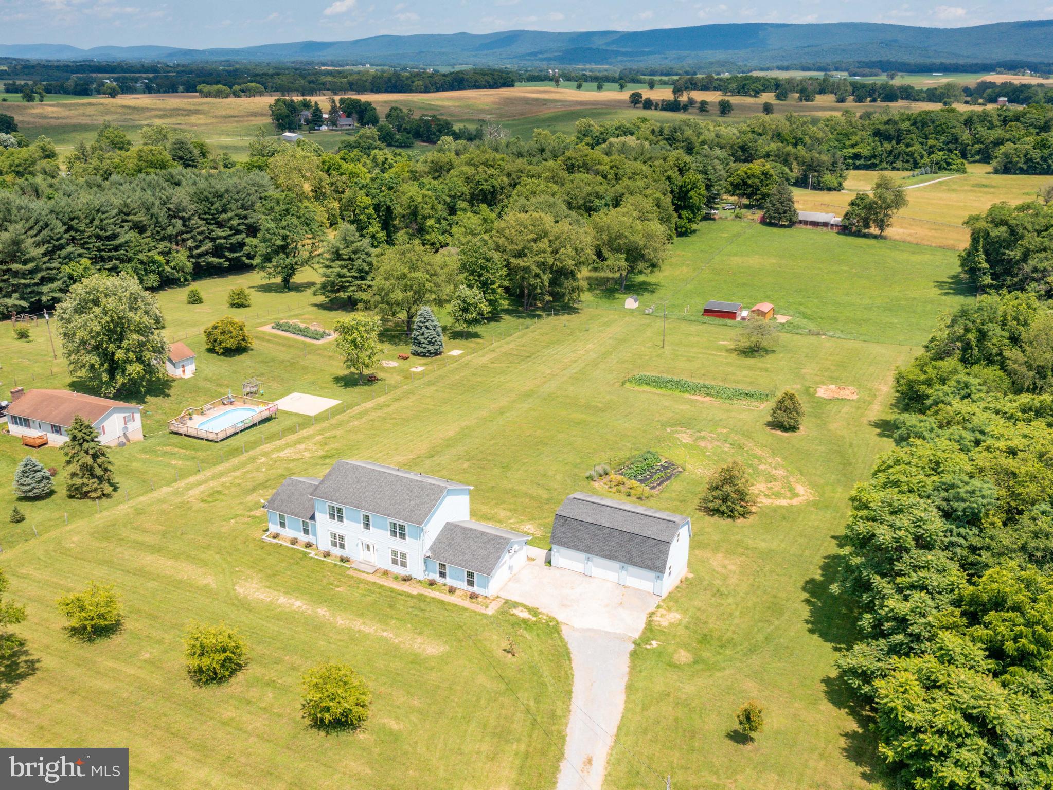 3374 Shepherds Mill Road Berryville, VA 22611 - Photo 12 of 38 Gallery Image 12