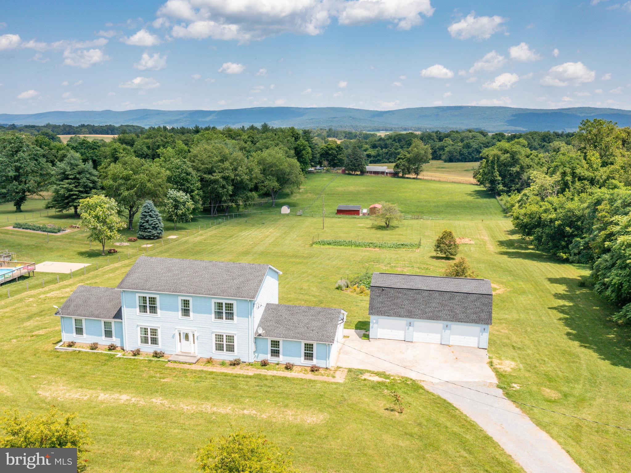 3374 Shepherds Mill Road Berryville, VA 22611 - Photo 9 of 38 Gallery Image 9