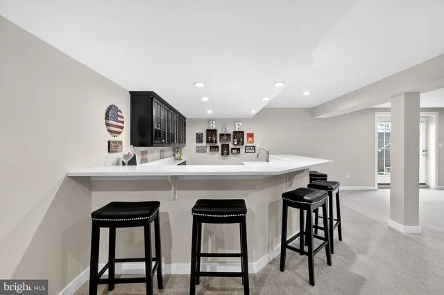 $1,200,000 | 836 Sweet Birch Drive, Middletown, DE 19709