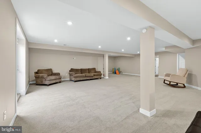 $1,200,000 | 836 Sweet Birch Drive, Middletown, DE 19709