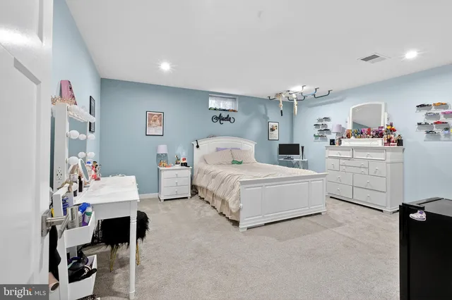 $1,200,000 | 836 Sweet Birch Drive, Middletown, DE 19709