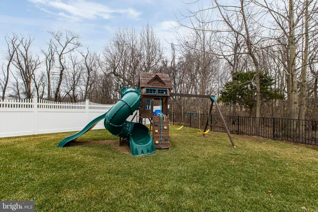 $1,200,000 | 836 Sweet Birch Drive, Middletown, DE 19709