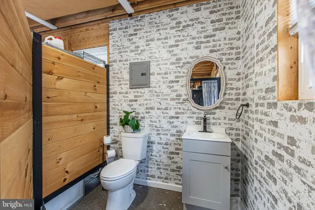 $1,200,000 | 836 Sweet Birch Drive, Middletown, DE 19709