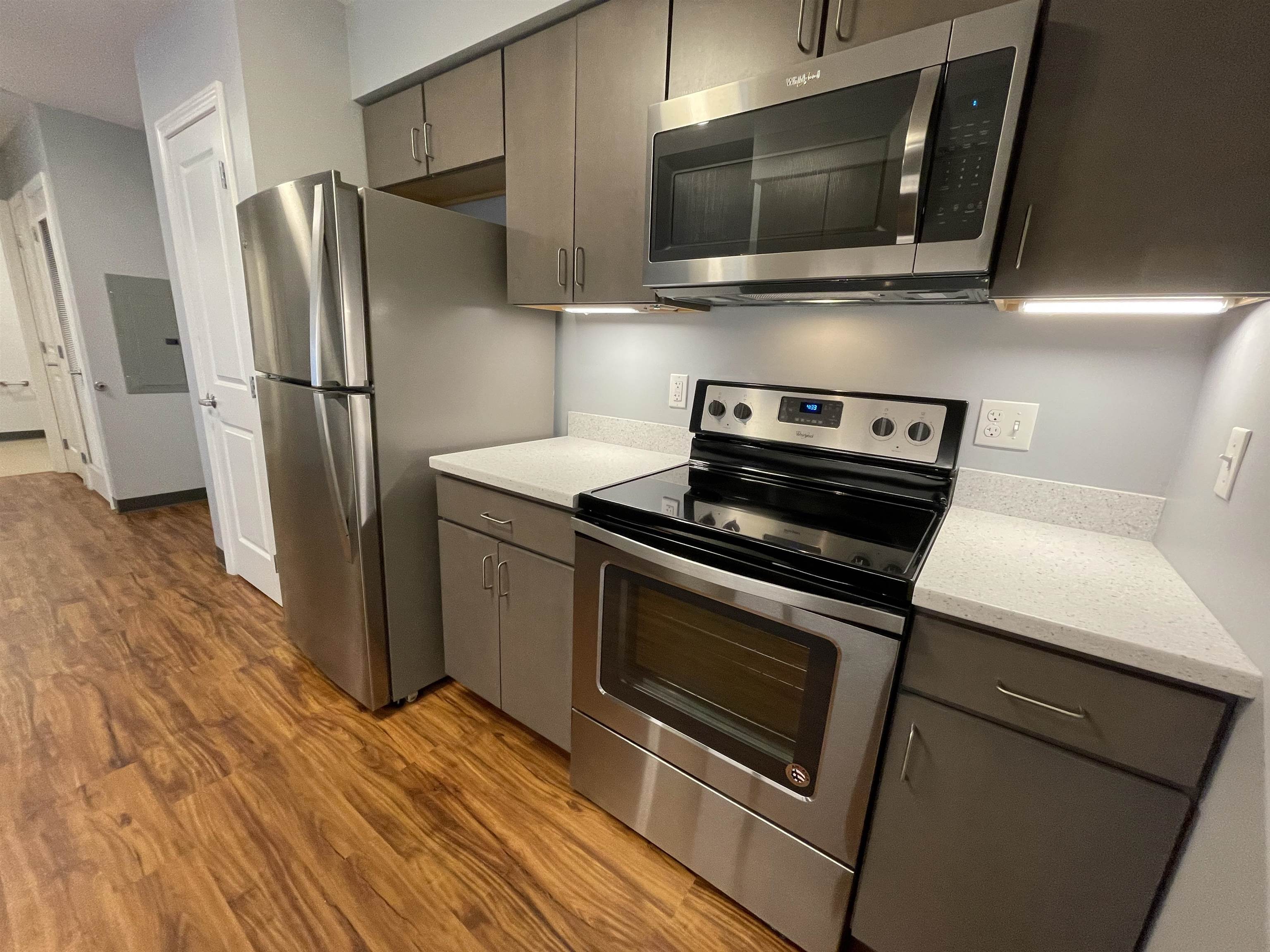 15 East Ridge Drive, Unit 105 Milford, NH 03055 - Photo 7 of 46