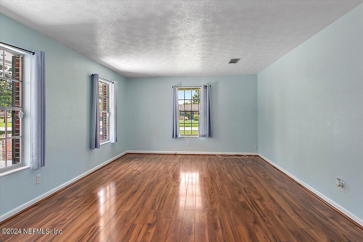 851 Palermo Road Jacksonville, FL 32216 - Photo 16 of 20 Family Room