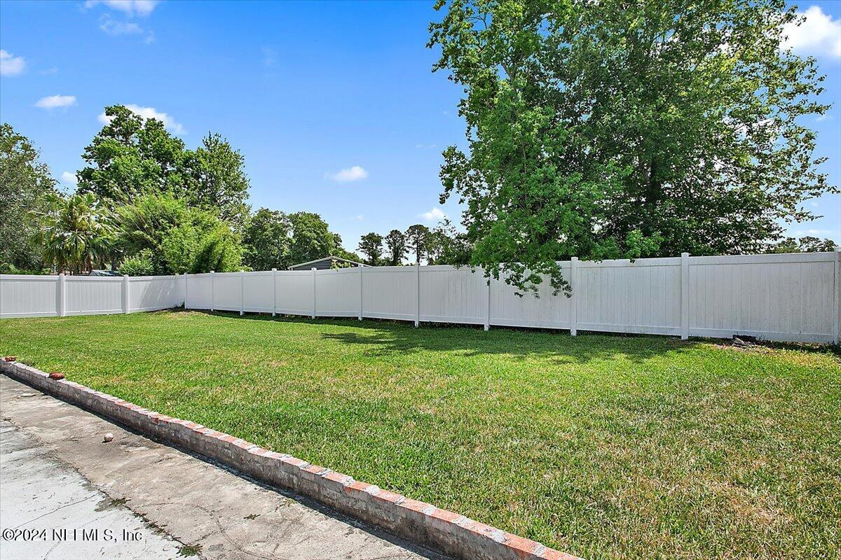 851 Palermo Road Jacksonville, FL 32216 - Photo 8 of 20 Backyard