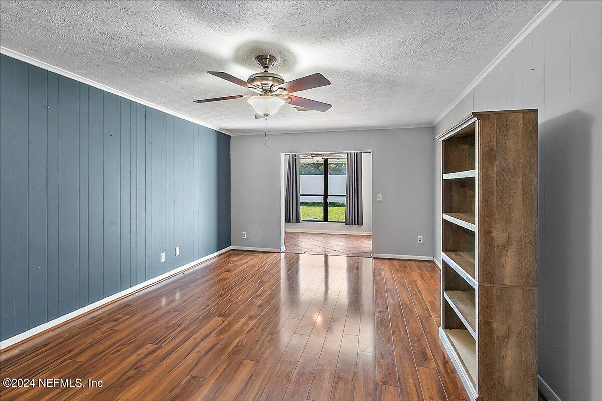 851 Palermo Road Jacksonville, FL 32216 - Photo 10 of 20 Living Room