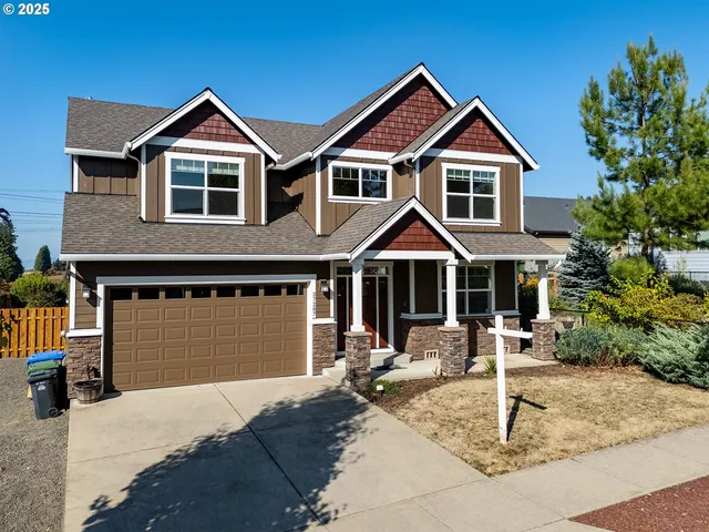 $669,900 | 37287 American Street, Sandy, OR 97055