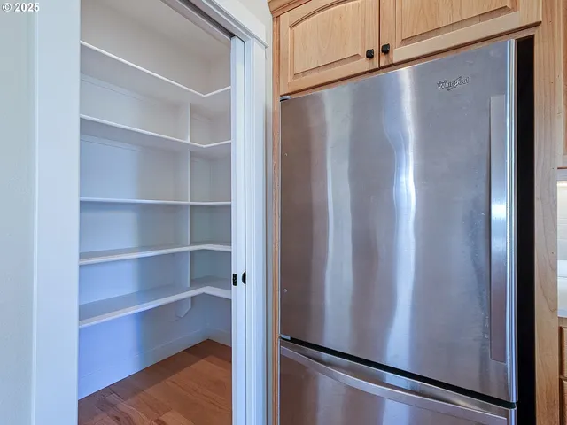 $669,900 | 37287 American Street, Sandy, OR 97055