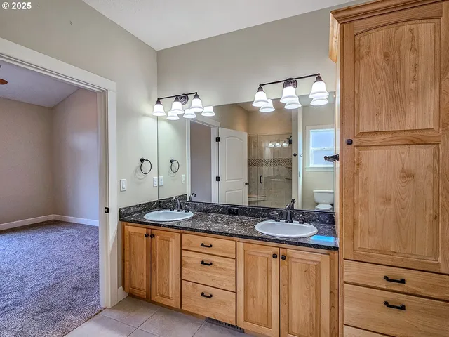 $669,900 | 37287 American Street, Sandy, OR 97055