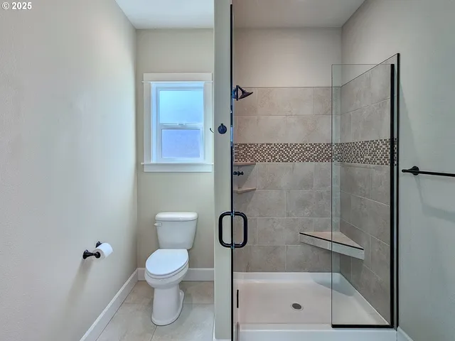 $669,900 | 37287 American Street, Sandy, OR 97055