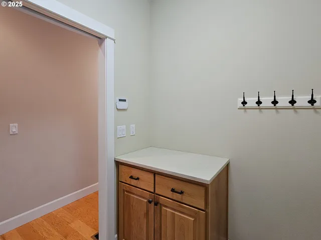 $669,900 | 37287 American Street, Sandy, OR 97055