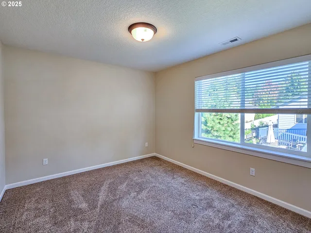 $669,900 | 37287 American Street, Sandy, OR 97055