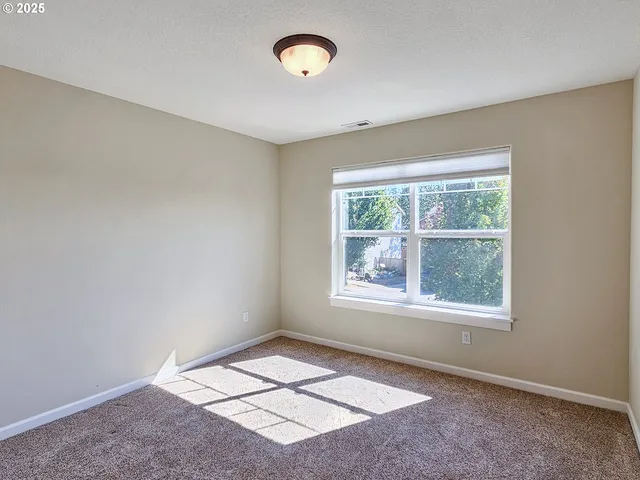 $669,900 | 37287 American Street, Sandy, OR 97055