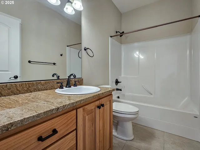 $669,900 | 37287 American Street, Sandy, OR 97055