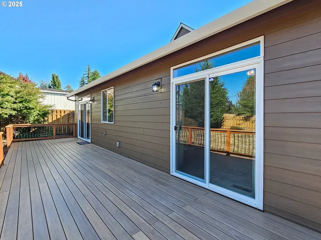 $669,900 | 37287 American Street, Sandy, OR 97055