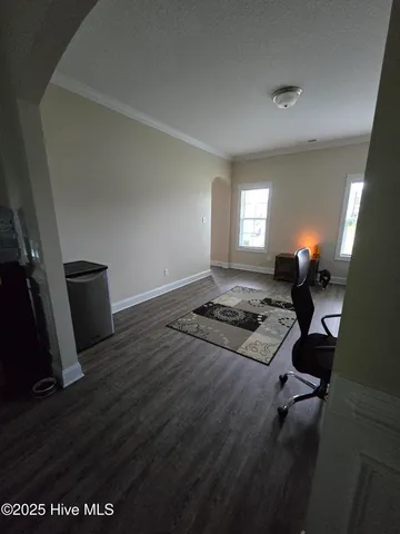 $385,000 | 206 Messenger Court, Jacksonville, NC 28546