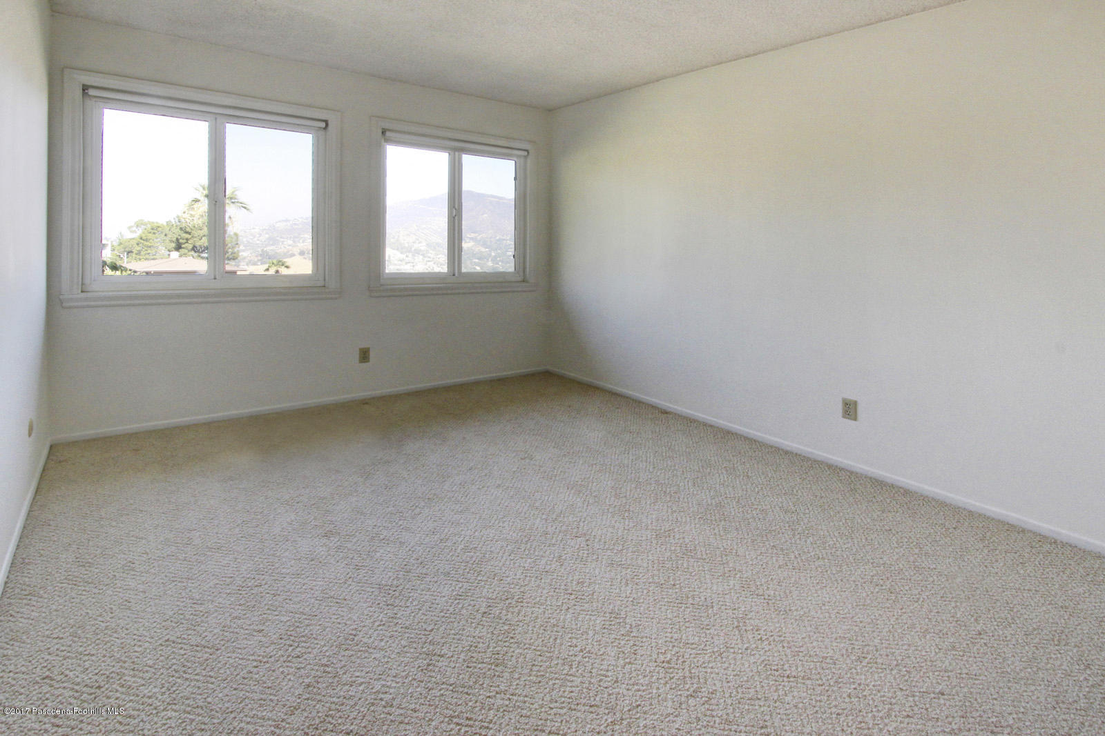 1626 Virden Drive Glendale, CA 91208 - Photo 18 of 26 1626 Virden Drive Glendale MLS-20