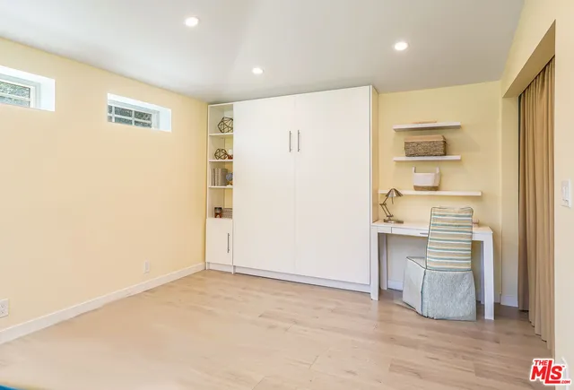 $3,400 | 777 El Medio Avenue, Pacific Palisades, CA 90272