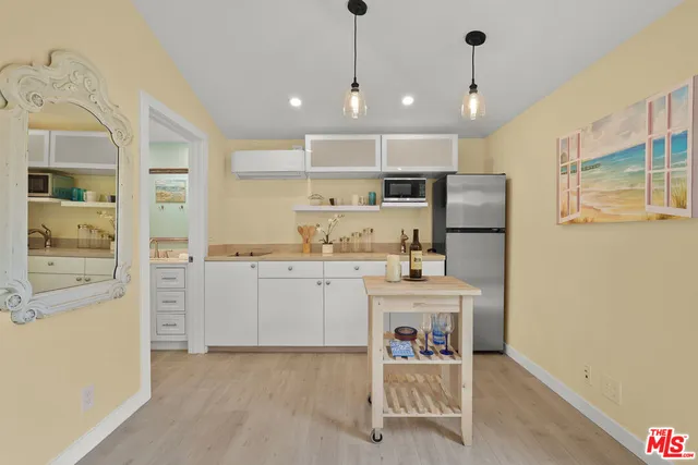 $3,400 | 777 El Medio Avenue, Pacific Palisades, CA 90272