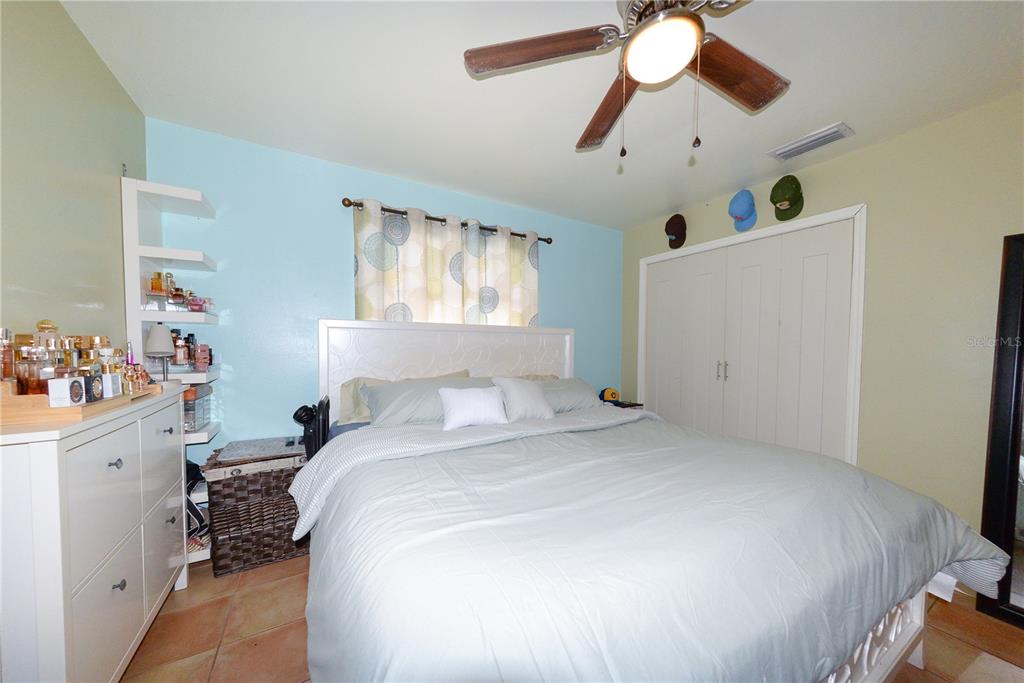 9215 Kingston Road Bradenton, FL 34210 - Photo 25 of 32