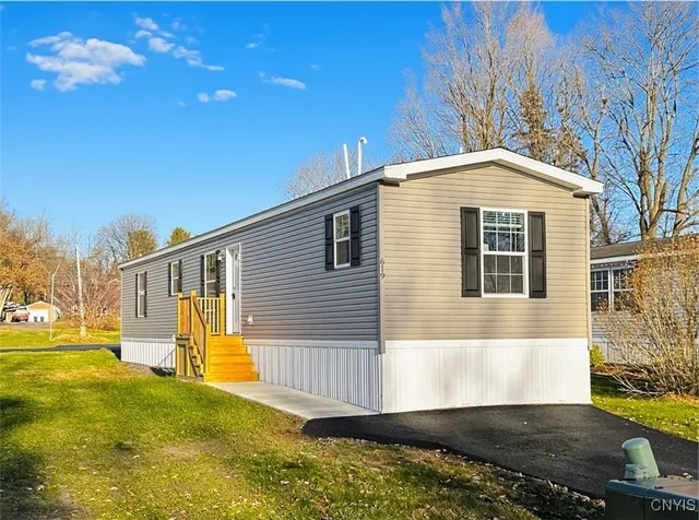 $79,900 | 619 Kilkenny Drive, Schuyler, NY 13502