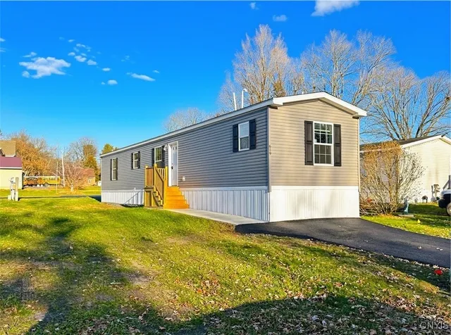 $79,900 | 619 Kilkenny Drive, Schuyler, NY 13502