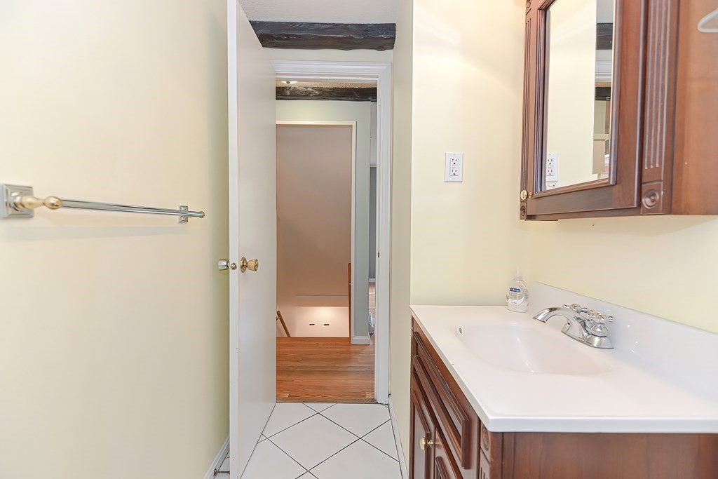 16 Thayer Heights Road Hopkinton, MA 01748 - Photo 20 of 42 Gallery Image 20