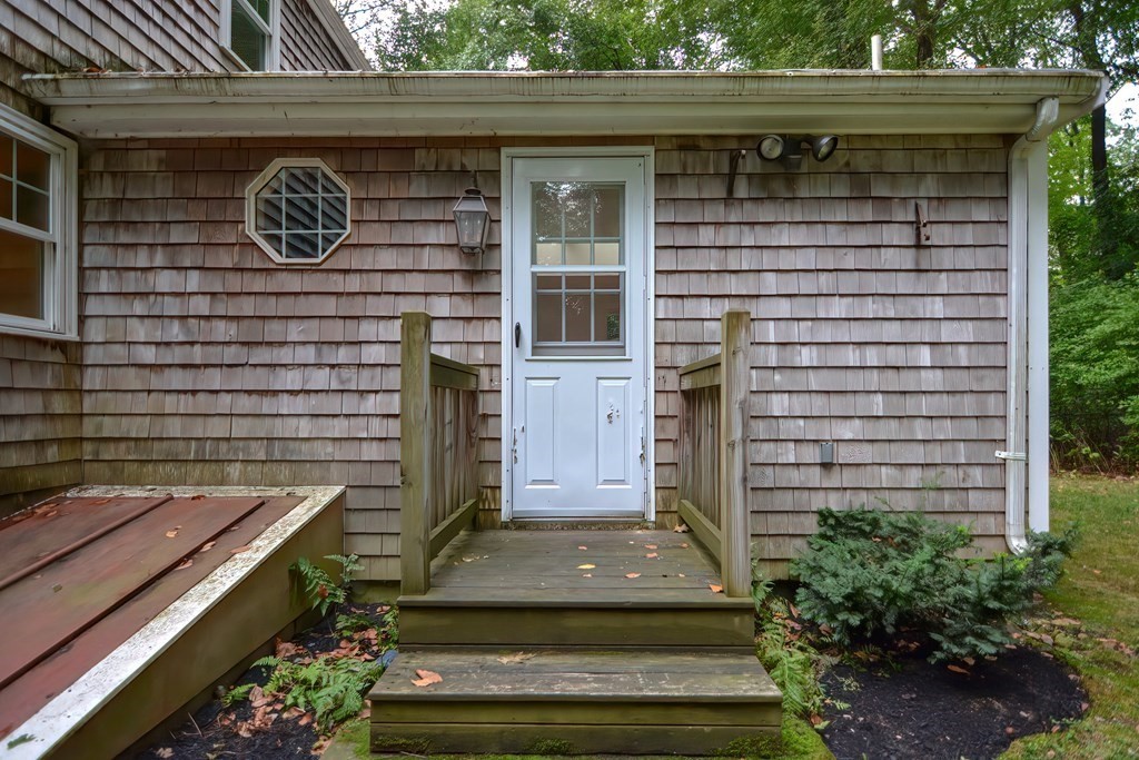 16 Thayer Heights Road Hopkinton, MA 01748 - Photo 36 of 42 Gallery Image 36