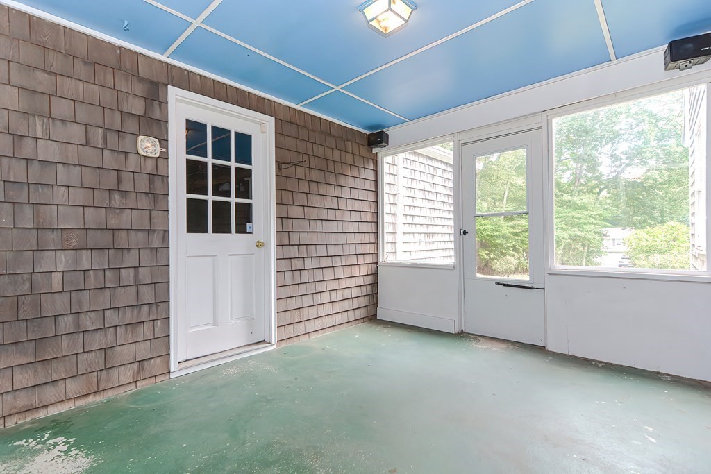 16 Thayer Heights Road Hopkinton, MA 01748 - Photo 38 of 42 Gallery Image 38