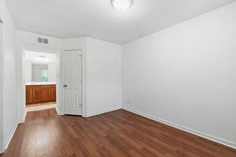 $215,000 | 7685 Northcross Drive, Unit 1121, Austin, TX 78757