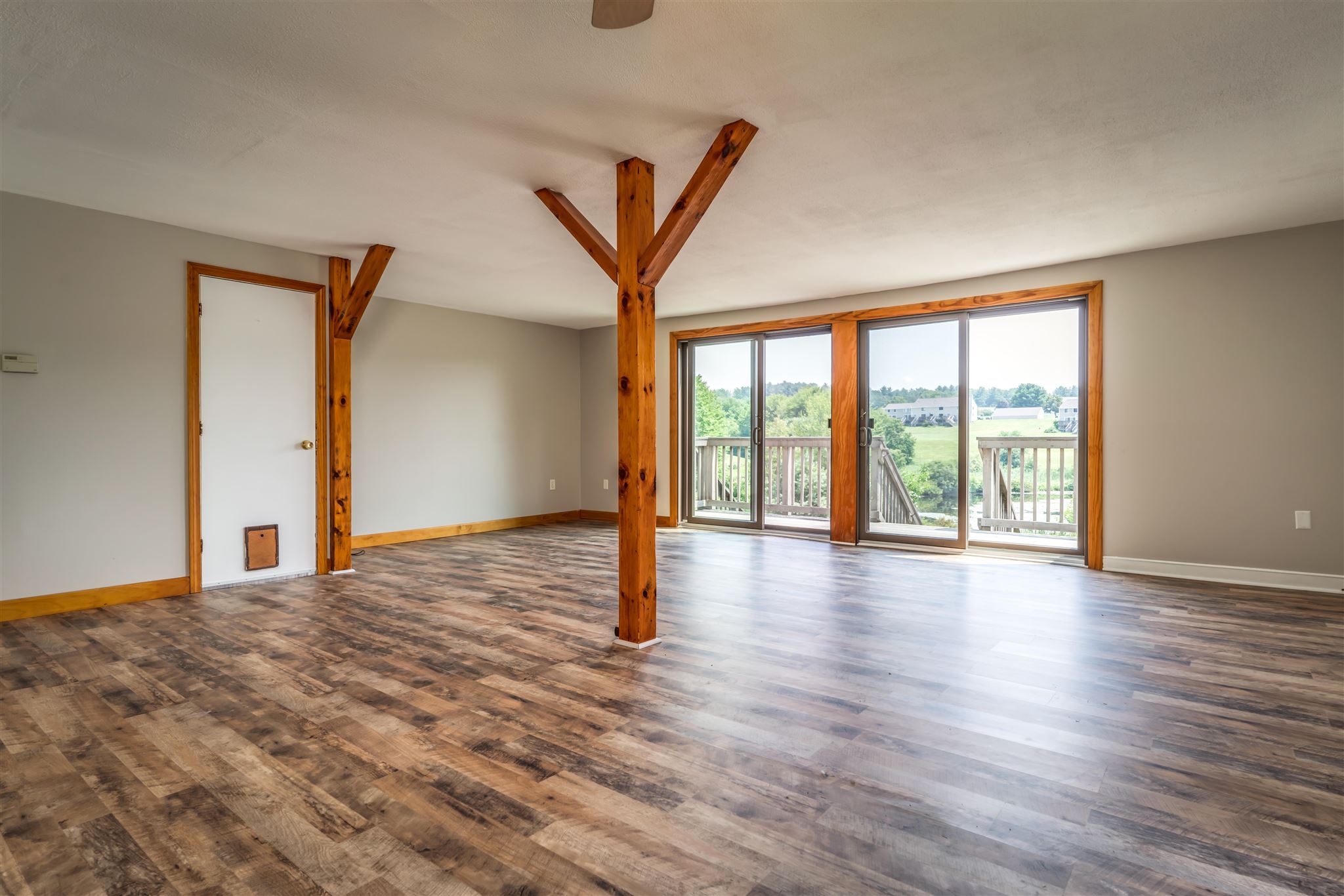 9 Boyd Road, Unit 35 Londonderry, NH 03053 - Photo 8 of 24 Gallery Image 8