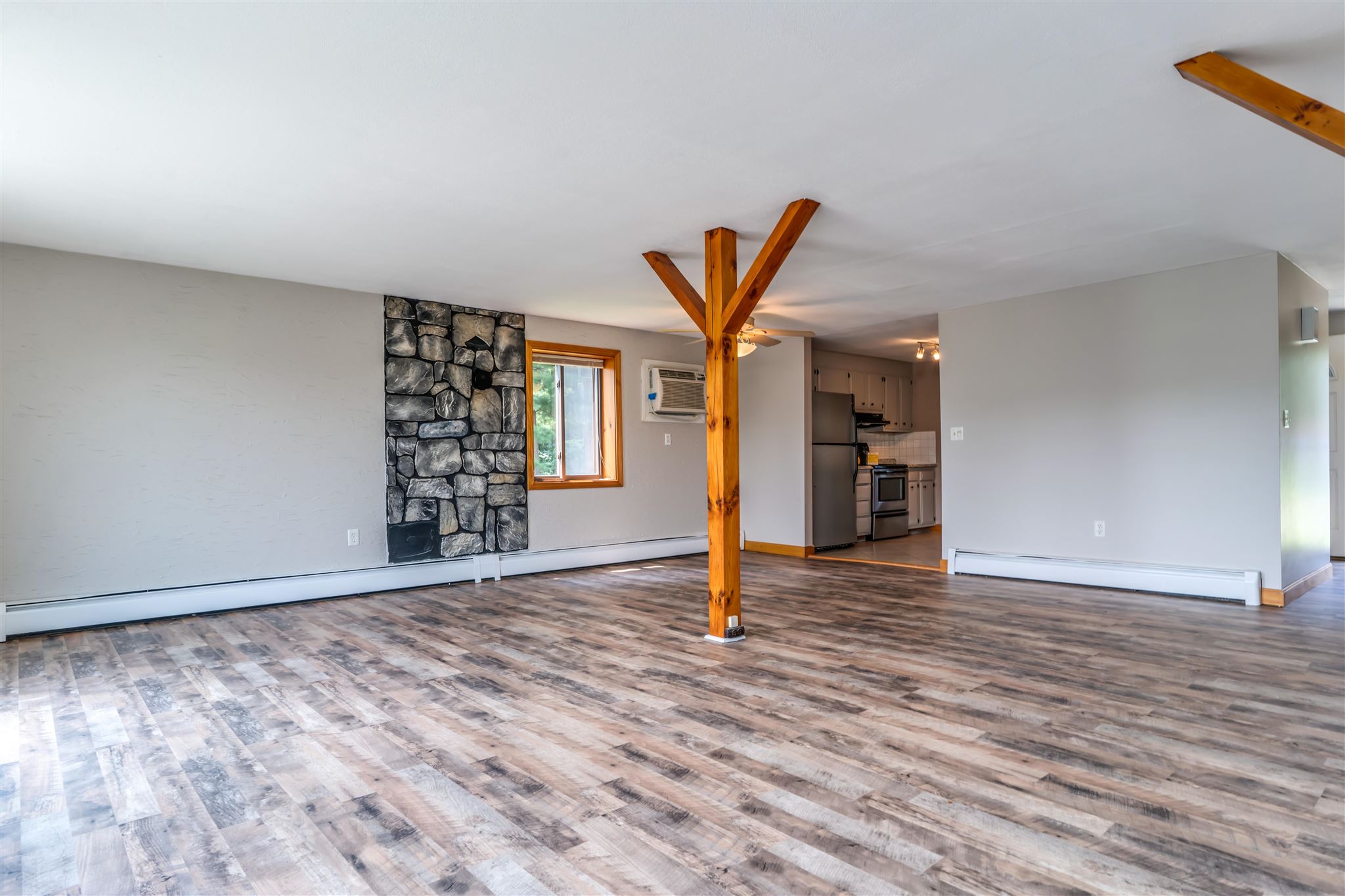 9 Boyd Road, Unit 35 Londonderry, NH 03053 - Photo 9 of 24 Gallery Image 9