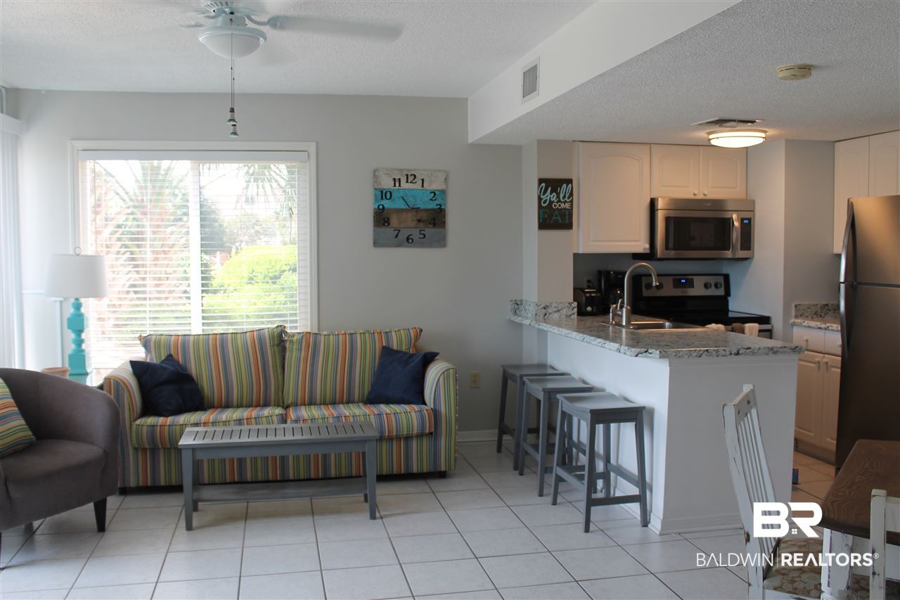 497 Plantation Road, Unit 1144 Gulf Shores, AL 36542 - Photo 2 of 17 Living Room