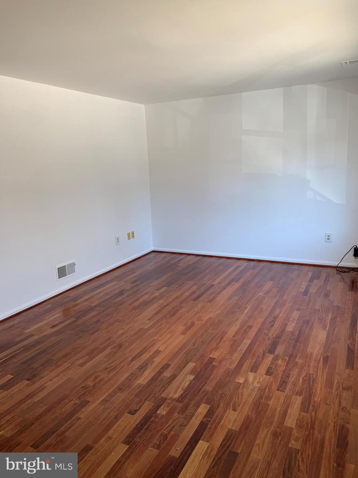 15804 Haynes Road Laurel, MD 20707 - Photo 4 of 38 Gallery Image 4