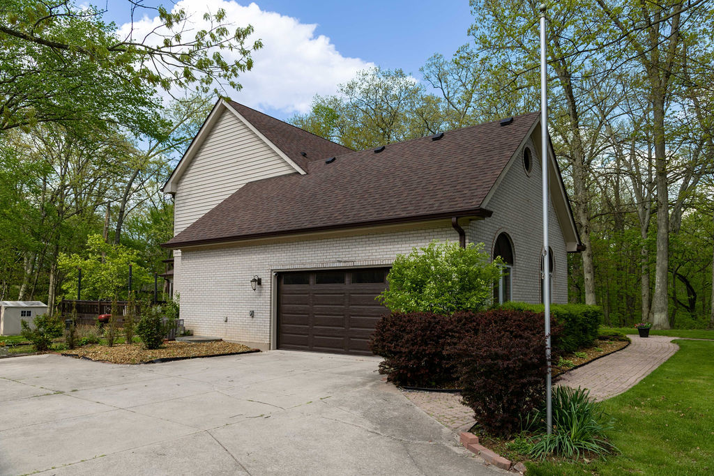 3208 Buried Oak Drive Crete, IL 60417 - Photo 2 of 26 a house view with a outdoor space