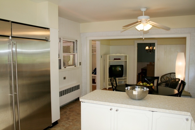 915 Ridge Court Evanston, IL 60202 - Photo 6 of 15
